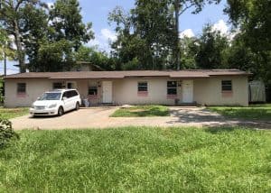Roof replacement project for a residential building in Tallahassee, Florida. Expert roofing contract.