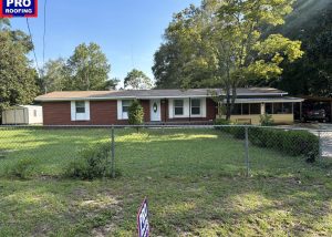 Roof replacement by Roofs by PRO on a residential home in Crawfordville, FL. Expert roofing contract.